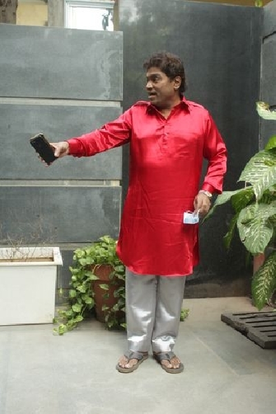Mumbai: Comedian Johny Lever during the promotions of his upcoming film 'Coolie No. 1', in Mumbai on Nov 6, 2020. (Photo: IANS)