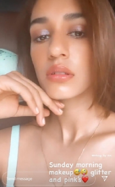 Disha Patani shares glamorous photos with fans. Disha Patani shares glamorous photos with fans.