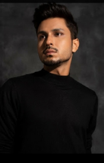 Amol Parashar.