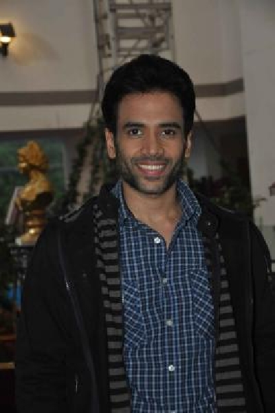 Tusshar Kapoor shares his Thursday thoughts Tusshar Kapoor shares his Thursday thoughts