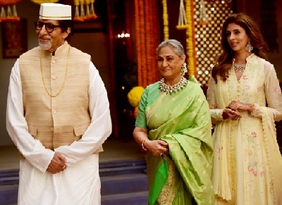 Big B shoots with wife Jaya, daughter Shweta