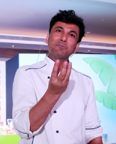 Chef Vikas Khanna excited about his directorial Chef Vikas Khanna excited about his directorial