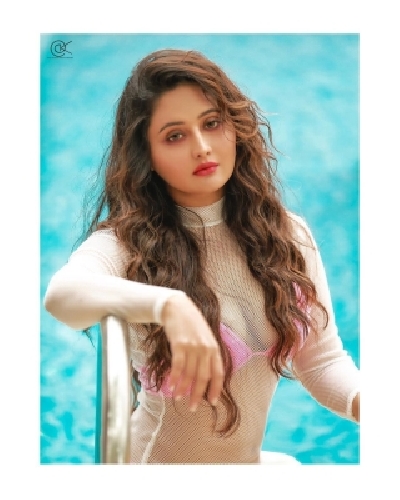 Rashami Desai sizzles in hot pink bikini photoshoot