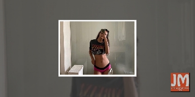 Esha Gupta flaunts perfect hourglass figure in new post