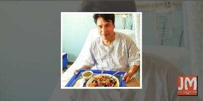 Rahul Roy enjoys yogic lunch
