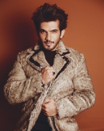 Arjun Bijlani stresses on celebrating Arjun Bijlani stresses on celebrating