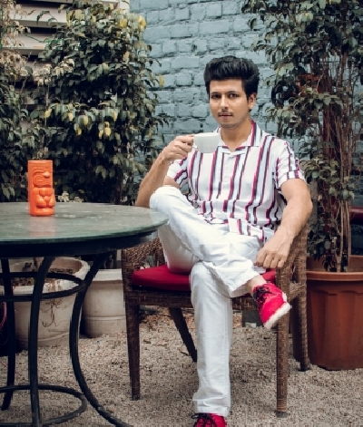 TV actor Karan Pahwa turns producer. TV actor Karan Pahwa turns producer.