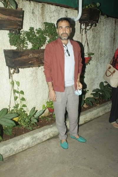 I see flaws in my performances but feeling excited for â€˜Kaagazâ€™ says Pankaj Triapthi