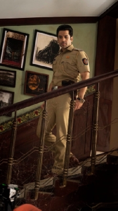 Naseeruddin Shah and Tusshar Kapoor to star in Maarrich