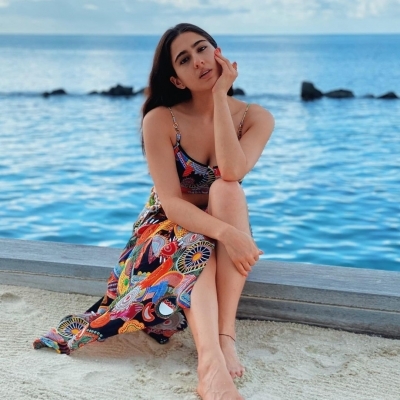 Sara Ali Khan shares pic of 