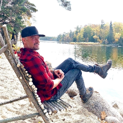 Josh Duhamel might replace Armie Hammer in upcoming film.(photo:Instagram)