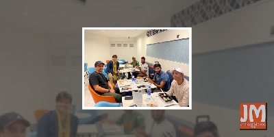 Vivek Oberoi's breakfast with 'Champions' Cheteshwar Pujara and Jasprit Bumrah