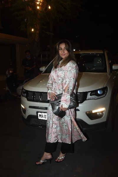 Mumbai: Karishma Tanna, krystle d'souza & OTHERS Spotted At Ekta Kapoor's Son Birthday Party.(Ians:photo)