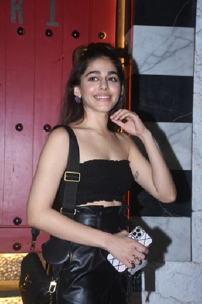 Mumbai: Alaya F spotted at Tori Restaurent Bandra on Friday 05 February 2021.(Photo: IANS)
