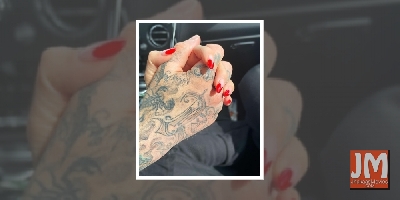 Kourtney Kardashian makes relationship with Travis Barker Insta official