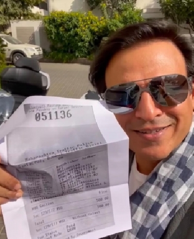 Bollywood continues to be obsessed with the viral mashup, Pawri ho rahi hai. The mashup has not only been inspiring a meme fest among our stars over the past few days, it has also made its way into B-Town film promotion now!