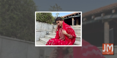 Mouni Roy: Bhagwad Geeta must be part of school curriculum (Lead)