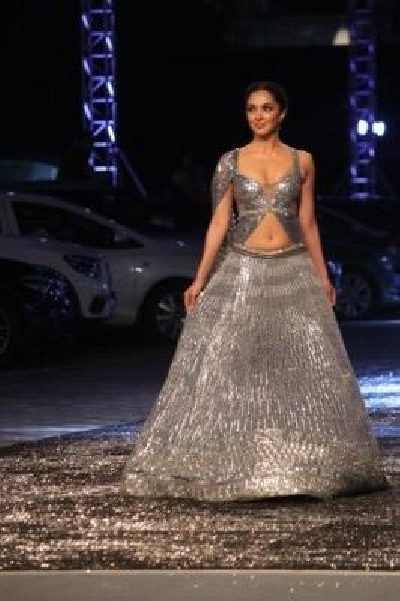 Mumbai: Kiara Advani & Kartik Aaryan Turns Showstopper For Manish Malhotra On Saturday 20th March, 2021. (Photo: IANS)