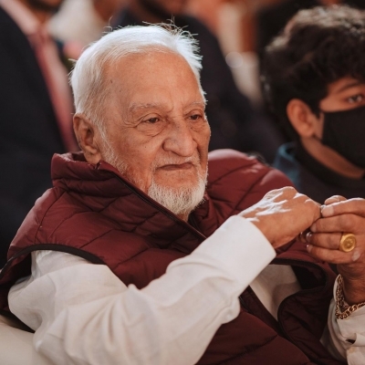 Gauahar Khan remembers dad on one-month anniversary. (Instagram) Gauahar Khan remembers dad on one-month anniversary. (Instagram)