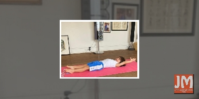 Kareena Kapoor shares picture of Taimur doing yoga