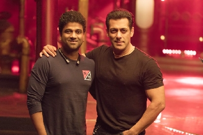 Devi Sri Prasad: Have recreated 'Seeti Maar' to suit Salman Khan's image.