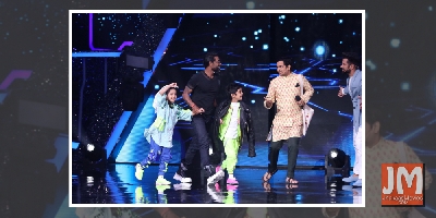 On seeing the talent of contestants, Remo D'Souza proposes a battle between Florina and Sanchit on Super Dancer - Chapter 4