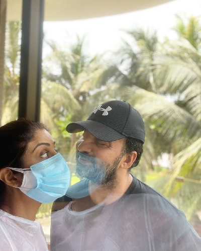 Shilpa Shetty showcases 'love in the time of Corona'.(photo:Instagram)
