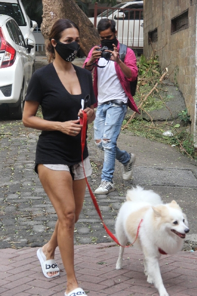 Mumbai: Malaika Arora Spotted at Bandra On Thursday, 20 may, 2021. (Photo: Sanjay Tiwari)