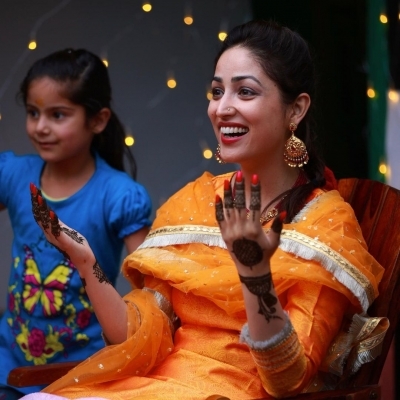 Yami Gautam shares photos from her mehendi ceremony (Photo:Instagram)