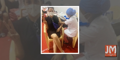 Kirti Kulhari posts pic getting first jab of Covid vaccine