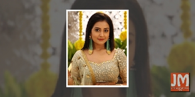 Akshita Mudgal finds airport proposals 'so romantic'