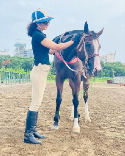 Kangana Ranaut spends her mornings with her horse 