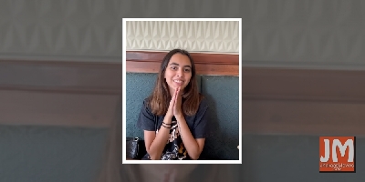 Anurag Kashyap's daughter Aaliyah pays lunch bill, proud papa records moment