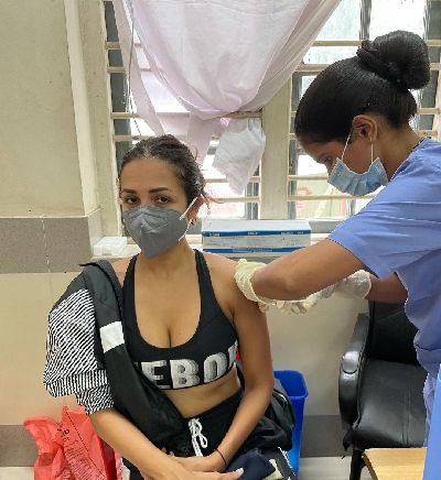 Malaika Arora is "fully vaccinated" as she takes her second vaccine shot for covid-19.(photo:instagram)