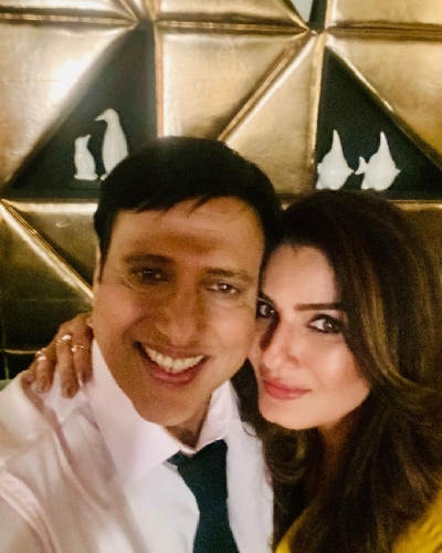 Raveena Tandon, Govinda have a 'grand reunion'.(photo:Instagram)
