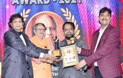 Journalist and social worker Dilipbhai Patel Journalist and social worker Dilipbhai Patel