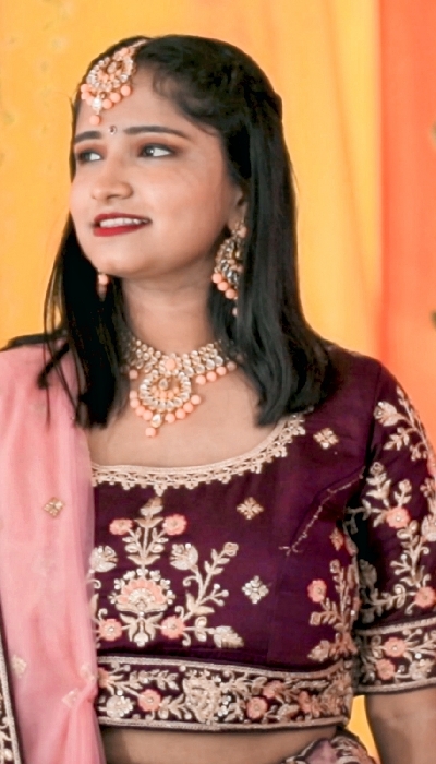 Singer Chandni Vegad.