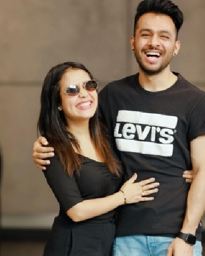 Tony Kakkar reveals in what way sister Neha Kakkar inspires him.(photo;Instagram)