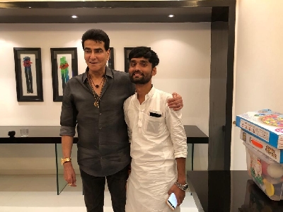 Bhojpuri actor, singer Ajay Raj Ranjit followed the path of Bollywood stars.