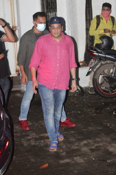 Mumbai: Shershaah Special Screening With Sidharth Malhotra Vicky Kaushal & Many More on Tuesday August 10, 2021.(Photo: Sanjay Tiwari/IANS)