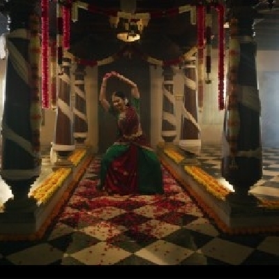 Saffronâ€™ completes â€˜Coloursâ€™ dance film trilogy of husband-wife duo A.K. Srikanth, Savitha Sastry