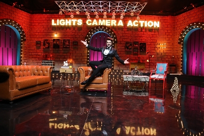 Maniesh Paul, Paritosh to do comical B'wood game show