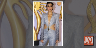 Radhika Apte at the green carpet of IIFAA Rocks