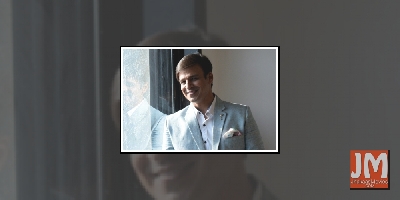 Vivek wishes luck to Abhishek for 'The Big Bull'