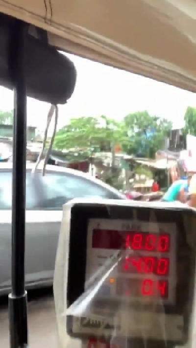 Traffic jams in Mumbai are a regular affair during the monsoon and if you are on your way to catch a flight, things can get messy. The latest celebrity to get a taste of the truth is singer and  minister of state for environment, forest and climate change, Babul Supriyo. On Tuesday afternoon, Supriyo