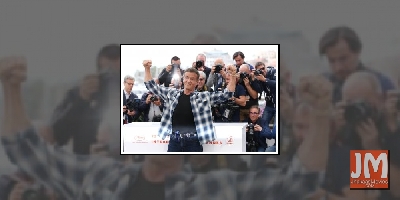 Sylvester Stallone reveals physique during shopping trip