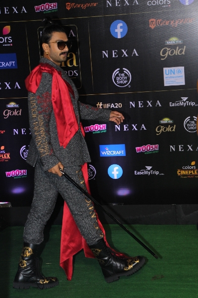 Mumbai: Actor Ranveer Singh at the Green Carpet of 20th IIFA Awards, in Mumbai on Sep 18, 2019. (Photo: IANS)
