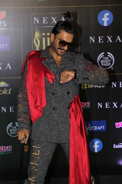 Mumbai: Actor Ranveer Singh at the Green Carpet of 20th IIFA Awards, in Mumbai on Sep 18, 2019. (Photo: IANS)