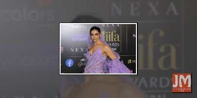 #ROFL: Deepika shares meme comparing her outfit to a mop