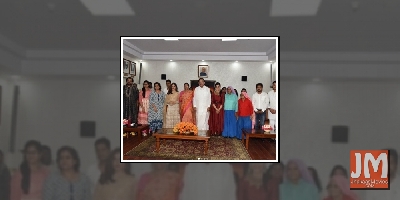 'Saand...': Bhumi-Taapsee thank VPrez for appreciating their work